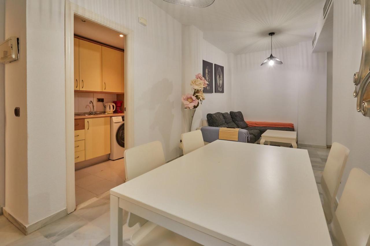 TWO BEDROOMS Leonor Dávalos Siviglia Esterno foto
